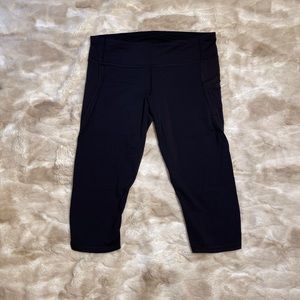 Lululemon Cropped Athletic Leggings - Size 10
